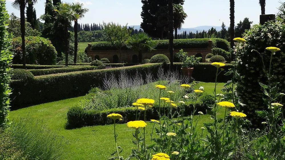 Pratello Country Resort Ghizzano 0*,